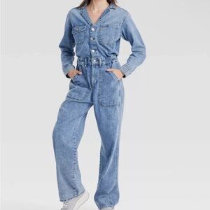 Women's universal threads Blue Denim Jumpsuit size 8